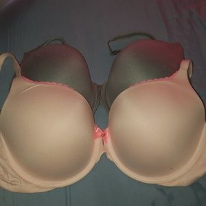 VS 32DDD t shirt bras